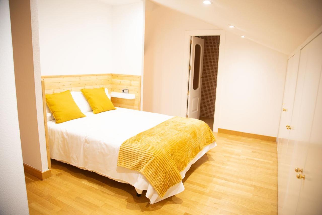 Ferienwohnung Rajabai Almansa Exterior foto